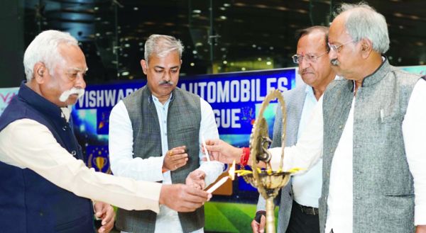  विश्वभारती ऑटोमोबाइल्स खेल वार्षिकोत्सव में शिक्षा मंत्री ने खिलाडिय़ों का किया उत्साहवर्धन 
