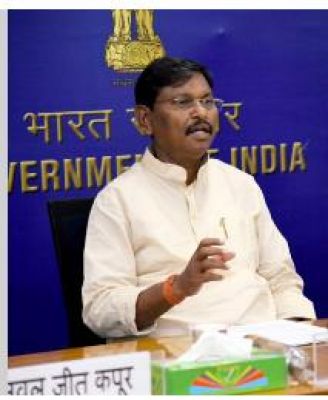 केंद्र किसानों के साथ सभी मुद्दों पर चर्चा के लिए तैयार: अर्जुन मुंडा