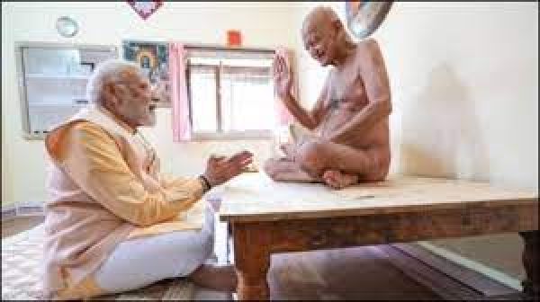 आचार्य विद्यासागर ने मेरा और अनगिनत लोगों का मार्ग निरंतर प्रशस्त किया : प्रधानमंत्री मोदी