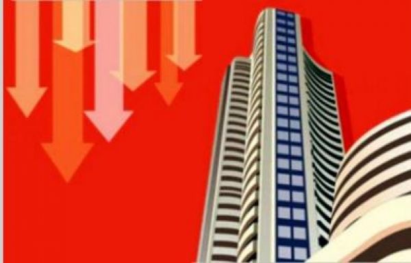 सेंसेक्स 300 अंक से ज्यादा लुढ़का