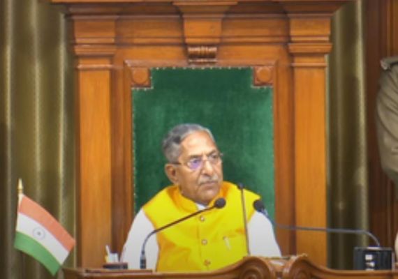 बिहार विधानसभा में स्कूल की टाइमिंग और शिक्षा विभाग के अपर मुख्य सचिव केके. पाठक को लेकर विपक्ष का हंगामा