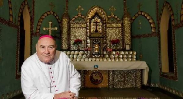 ऑस्ट्रेलियाई बिशप क्रिस्टोफ़र सॉन्डर्स पर रेप का आरोप तय