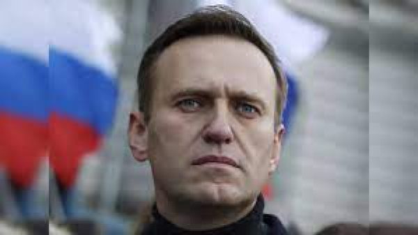 रूसी प्रशासन ने एलेक्सी नवेलनी की मौत के एक हफ़्ते बाद मां को सौंपा शव