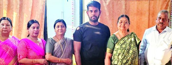 रायपुर प्रांतीय अखंड ब्राह्मण समाज  ने की 25 हजार पढ़ाई-राशि सहायता