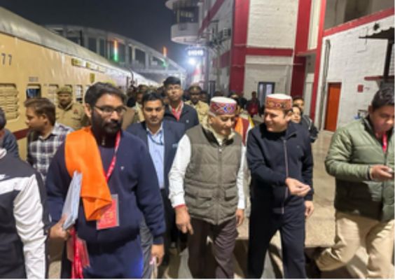 गाजियाबाद से 1,500 यात्री राम लला के दर्शन के लिए हुए रवाना