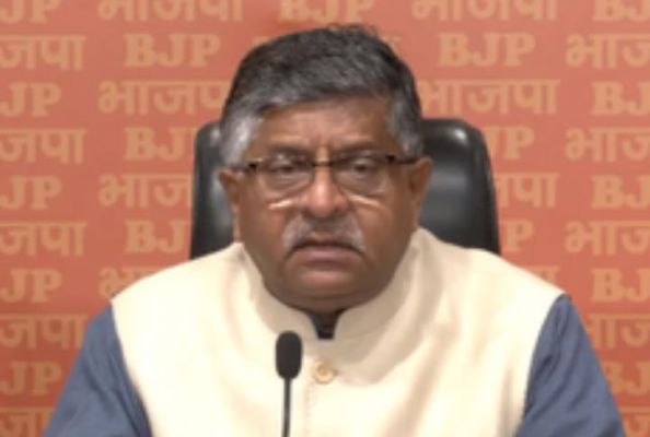 भारतीय आस्था, संस्कृति और संस्कार को अपमानित करना इंडी गठबंधन का राजनीतिक एजेंडा : रविशंकर प्रसाद