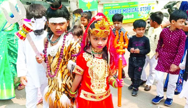 छत्रपति शिवाजी किड्स स्कूल  ने महाशिवरात्रि धूमधाम से मनाई