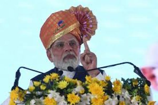 प्रधानमंत्री मोदी ने कांग्रेस पर दशकों तक पूर्वोत्तर के विकास को नजरअंदाज करने का आरोप लगाया