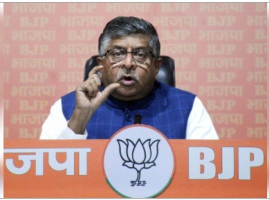 सीएए के नाम पर सांप्रदायिक उन्माद फैलाने वाले दल झूठ बोलना बंद करें : रविशंकर प्रसाद