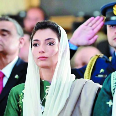 पाकिस्तान के राष्ट्रपति जरदारी ने अपनी बेटी  को बनाया फस्र्ट लेडी, क्या है इस पर बहस
