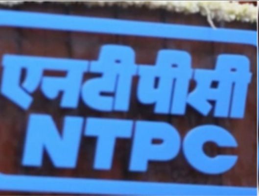 एनटीपीसी ने 2023-24 में रिकॉर्ड 400 बिलियन यूनिट बिजली उत्पादन किया