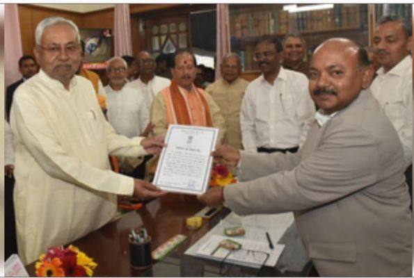 बिहार विधान परिषद चुनाव : नीतीश कुमार समेत सभी 11 प्रत्याशी निर्विरोध निर्वाचित