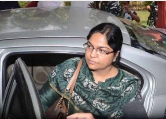 झारखंड की निलंबित आईएएस पूजा सिंघल को सुप्रीम कोर्ट से नहीं मिली राहत, जेल में ही गुजरेगी होली