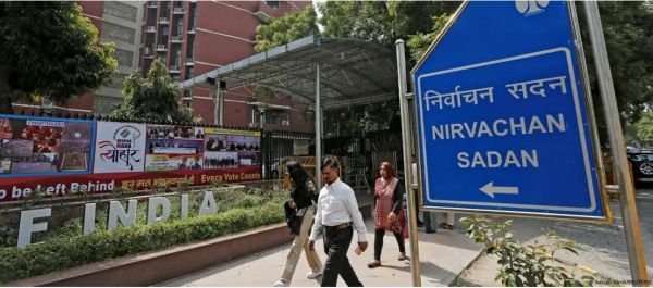 क्या है चुनावी बॉन्ड का रहस्यमय कोड