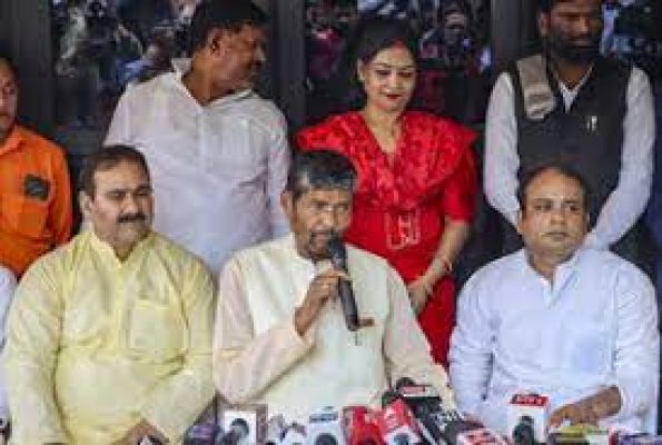 पशुपति पारस का केंद्रीय मंत्रिमंडल से इस्तीफा, भाजपा पर नाइंसाफी का आरोप लगाया