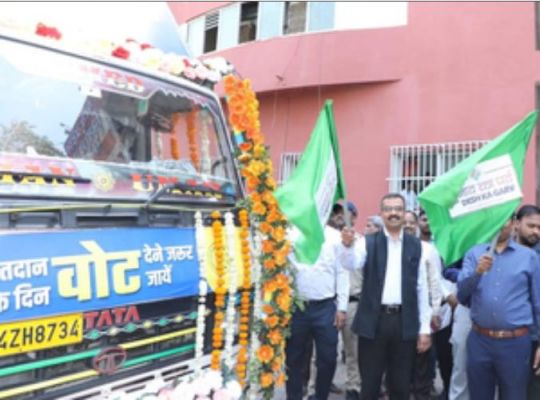 मध्य प्रदेश में मतदान प्रतिशत बढ़ाने की कवायद में जुटा निर्वाचन आयोग