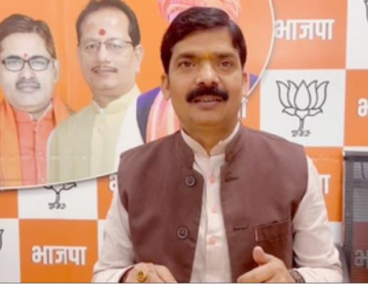 बिहार : सीट बंटवारे से पहले राजद के उम्मीदवारों को सिंबल दिए जाने पर भाजपा ने किया कटाक्ष