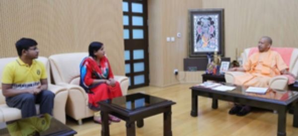 सीएम योगी आदित्यनाथ के प्रयासों से अखिलेश का सफल रेस्क्यू, परिजनों ने जताया आभार