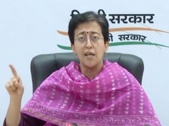 आतिशी ने कहा, ईडी की हिरासत के बावजूद केजरीवाल खुद से ज्यादा लोगों को प्राथमिकता देते हैं