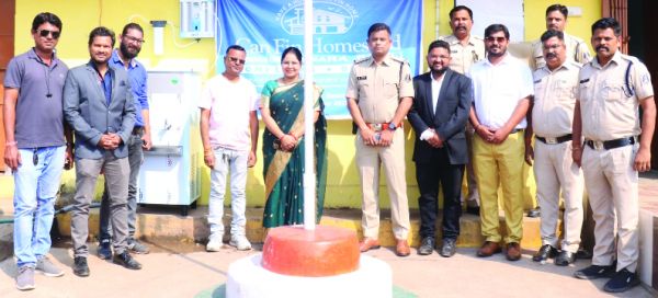 कैन फिन होम्स ने सोलर वैन, वाटर कूलर, प्यूरीफायर दिया 