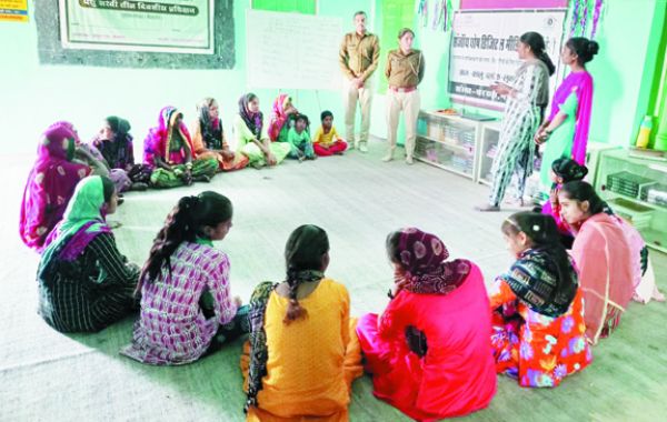 फिर से पढऩा चाहते हैं हम