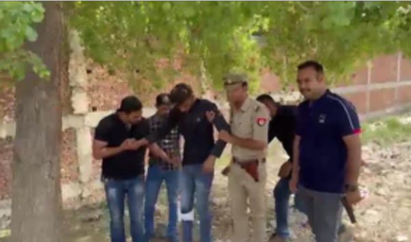वाइन शॉप के सेल्समैन की हत्या में शामिल दूसरे बदमाश को पुलिस ने मुठभेड़ के बाद किया गिरफ्तार
