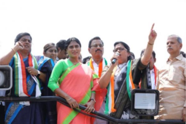 पूर्व केंद्रीय मंत्री कृपारानी की कांग्रेस में वापसी