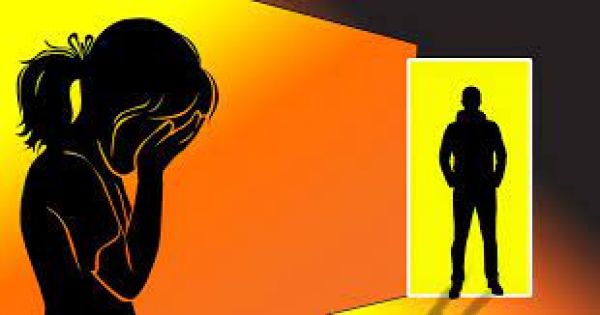 मुंबई : शिक्षा संस्थान के परिसर में बच्ची के यौन उत्पीड़न के आरोप में सहायक गिरफ्तार