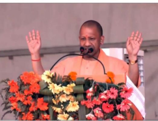 अन्नदाताओं को बनाएंगे चीनी मिल का मालिक : मुख्यमंत्री योगी
