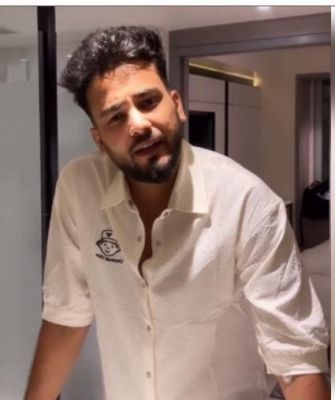 एल्विश यादव की बढ़ी मुश्किलें, चार्जशीट का संज्ञान लेगा कोर्ट, हर तारीख पर होना होगा पेश