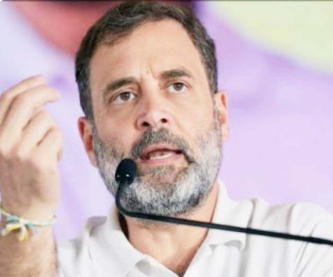 मप्र में राहुल गांधी के मंच पर तस्वीर की गड़बड़: मुख्यमंत्री बोले, ‘गंभीर नहीं है कांग्रेस’