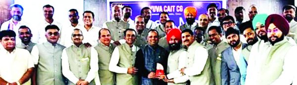 सीजी कैट दे रहा युवा व्यापारियों को पब्लिक स्पीकिंग-लीडरशिप ट्रेनिंग, जोरशोर भागीदारी