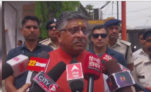 रविशंकर प्रसाद ने लालू प्रसाद को फिर परिवारवाद को लेकर घेरा