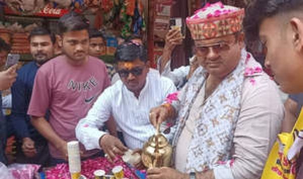 हरिद्वार : निर्दलीय उम्मीदवार उमेश कुमार ने पूर्व सीएम हरीश रावत पर बेटे के लिए आर्थिक मदद मांगने को लेकर साधा निशाना