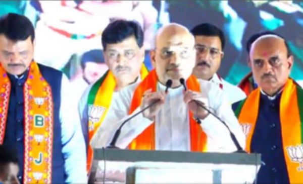 महाराष्ट्र की रैली में अमित शाह ने 'नकली' शिवसेना, एनसीपी, 'अधूरे मन' वाली कांग्रेस पर निशाना साधा
