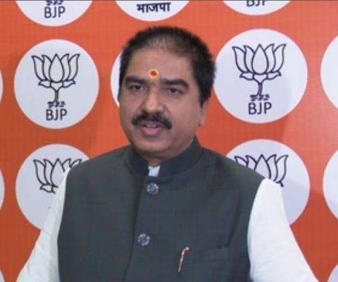 टीएमसी विधायक के बयान पर बरसी भाजपा, चुनाव आयोग से कार्रवाई की मांग