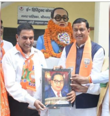 अनिल बलूनी ने बाबा साहब डॉ. भीमराव अंबेडकर को किया नमन