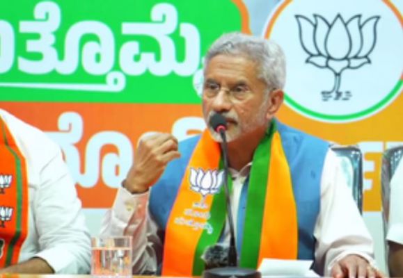 देश के भीतर ही नहीं, बाहर भी काम करती है मोदी की गारंटी : ईरान द्वारा जब्त जहाज से भारतीयों की वापसी पर बोले विदेश मंत्री