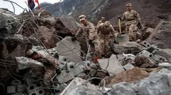 इंडोनेशिया में मलबे से तीन वर्षीय बच्ची और उसकी मां के शव निकाले गये, भूस्खलन में अबतक 20 की मौत