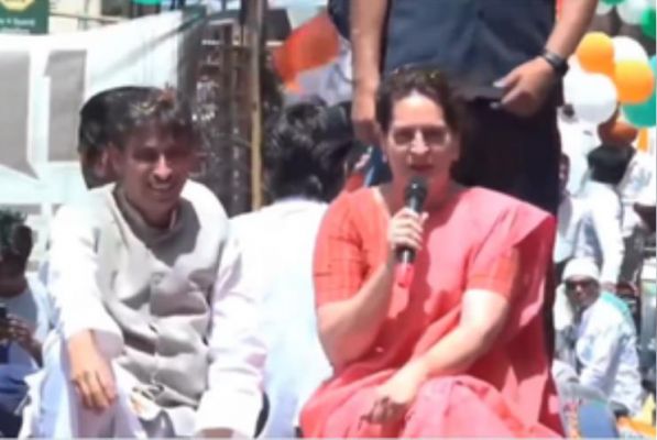प्रियंका गांधी ने सहारनपुर में रोड शो के जरिए भरी हुंकार, बीजेपी सरकार पर साधा निशाना