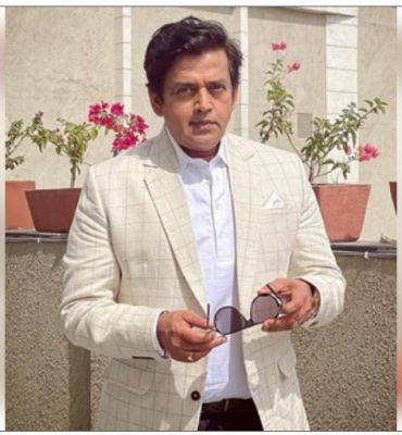 सांसद रवि किशन पर आरोप लगाने वाली महिला पर एफआईआर