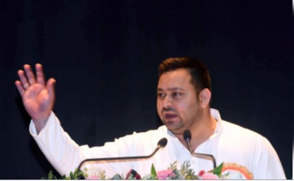 सभा में चिराग के परिवारों को गाली देने वाले वीडियो पर तेजस्वी यादव ने दी सफाई