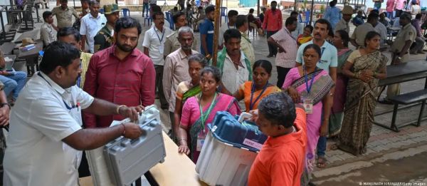 ईवीएम पर सुप्रीम कोर्ट: हर चीज पर शक नहीं करना चाहिए