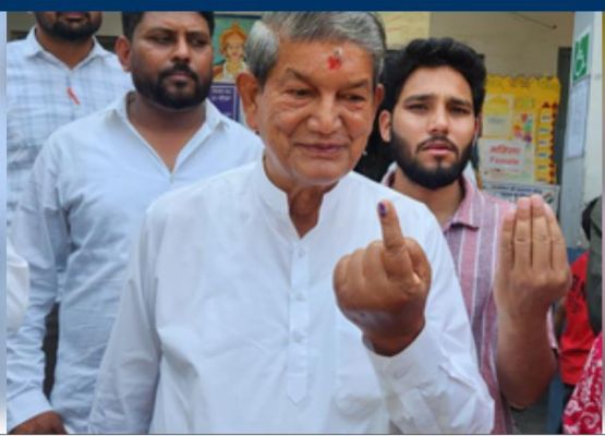 हरीश रावत ने मंडी माजरा में किया मतदान, कहा- पांचों सीट पर जीत पक्की
