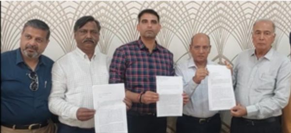 अंबाला के व्यापारियों ने खोला किसानों के खिलाफ मोर्चा, चुनाव आयोग और चीफ जस्टिस को लिखा पत्र
