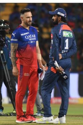 विराट कोहली और राशिद ख़ान की भिड़ंत पर रहेंगी नज़रें 