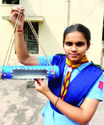 मैक रोवर रेंजर टीम ने पक्षी बचाओ अभियान चलाया