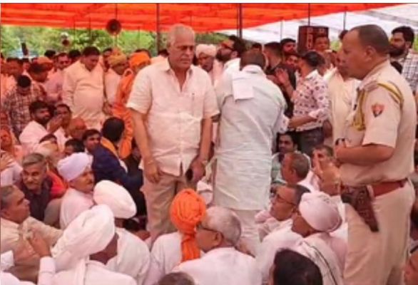 टिकट न मिलने से नाराज कांग्रेस नेता करण सिंह दलाल ने कहा, हम जानते हैं ईंट से ईंट बजाना