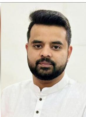 प्रज्वल रेवन्ना के शुक्रवार को विदेश से लौटने की संभावना