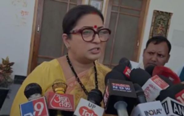 वोट पड़ने से पहले ही अमेठी से हार मान चुकी है कांग्रेस : स्मृति ईरानी